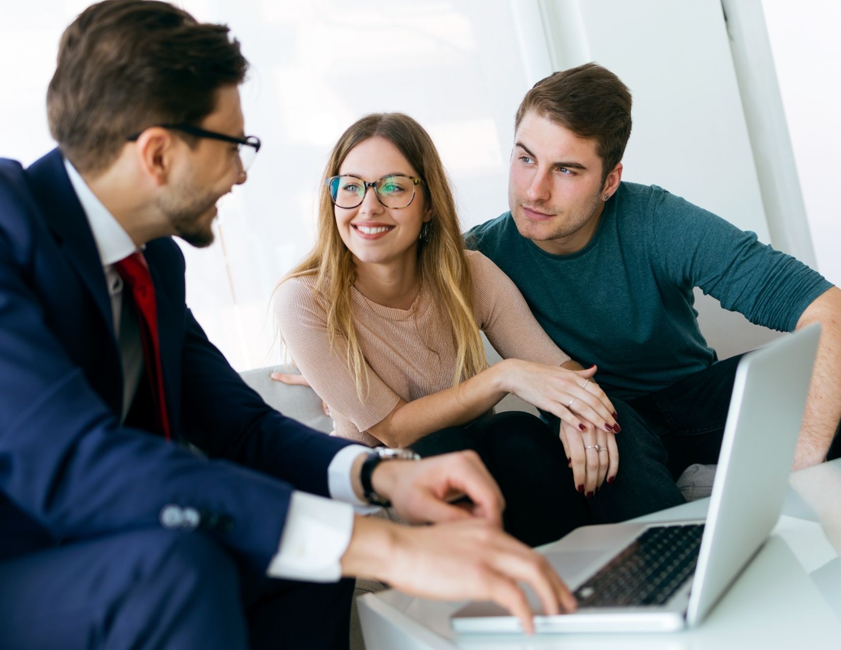 Low Commission Real Estate Agent Durham Region, Low Commission Real Estate Agent Oshawa, Low Commission Real Estate Agent Whitby, Low Commission Real Estate Agent Port Perry, Low Commission Real Estate Agent Bowmanville, Low Commission Real Estate Agent Ajax, Typical Realtor Fees, Average Realtor Fees, Discount Real Estate Agent, Discount Real Estate Agent Oshawa, Discount Real Estate Agent Whitby, Discount Real Estate Agent Port Perry, Discount Real Estate Agent Bowmanville, 1% Real Estate Agent, 1 Percent Commission Realtor, Discount Real Estate Brokers Near Me